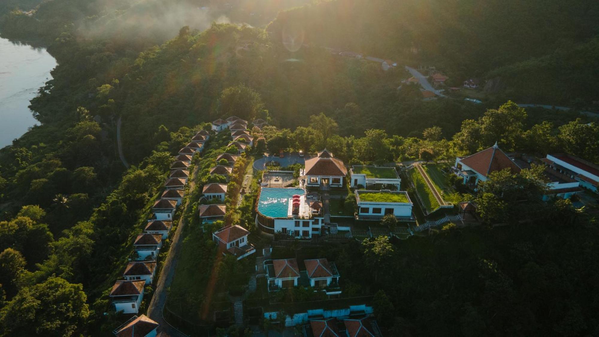 Le Grand Pakbeng Hotel Exterior foto