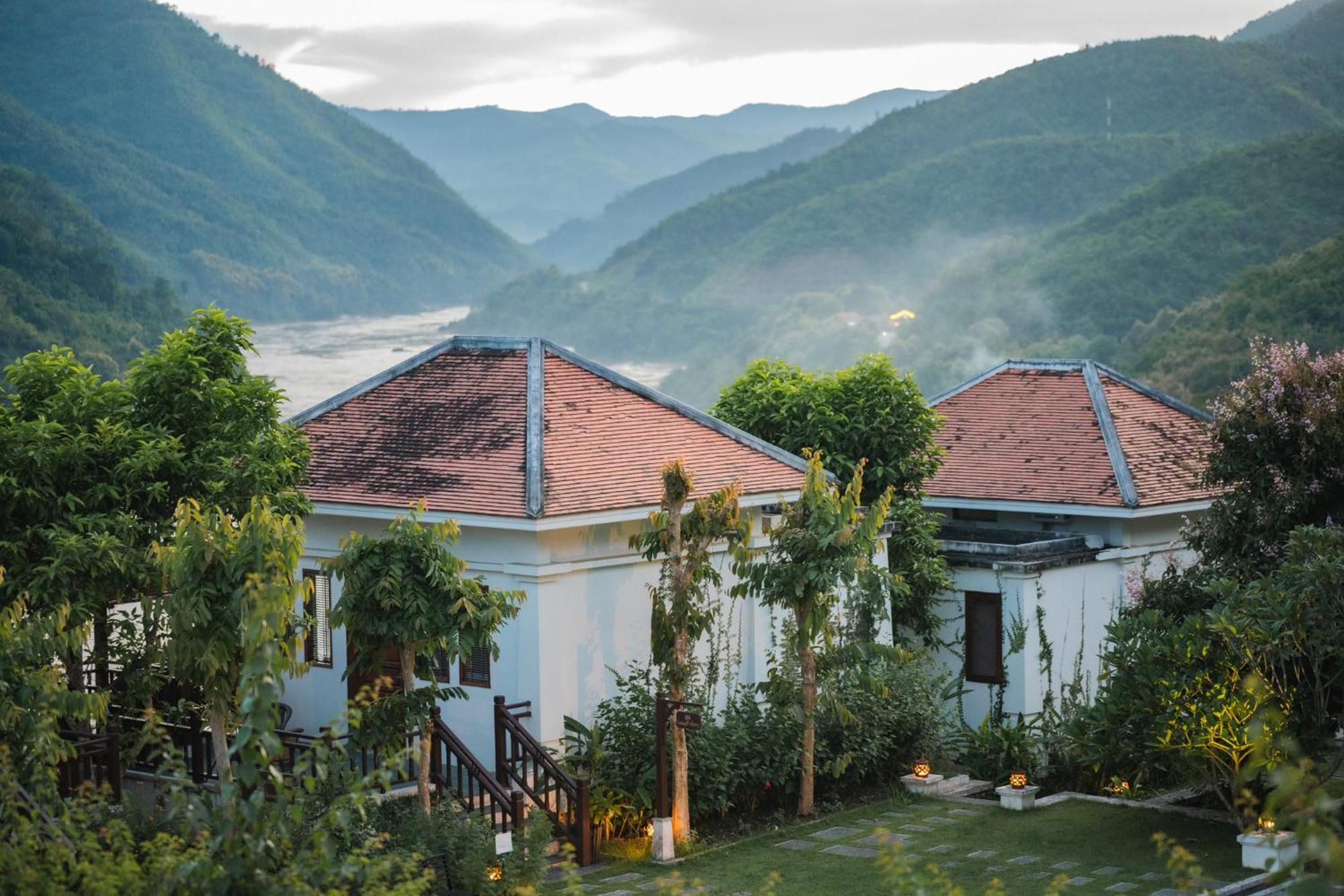 Le Grand Pakbeng Hotel Exterior foto